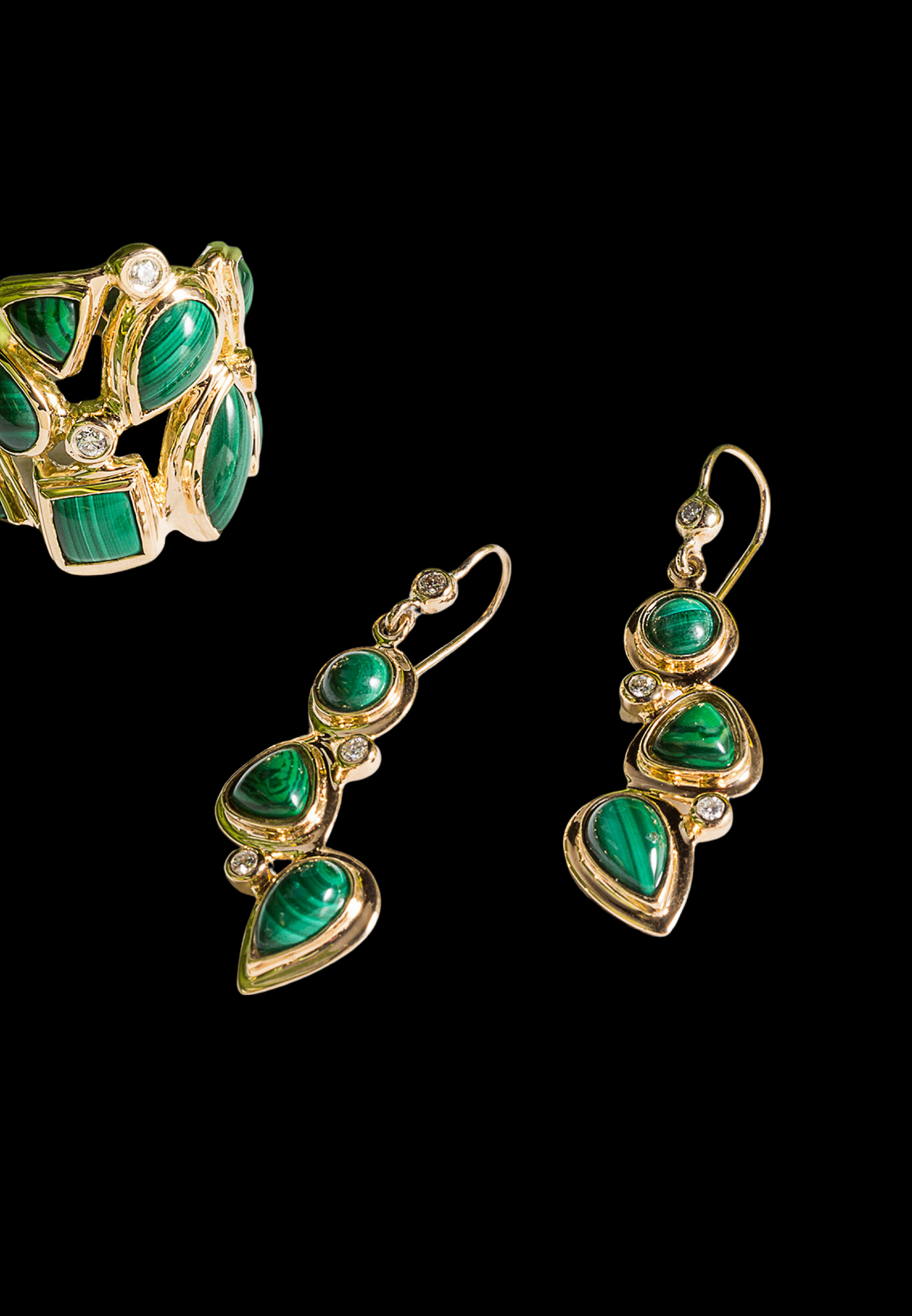 Mosaic Earrings and Statement ring in 18K Yellow Gold with Malachite and Diamonds - Darby Scott
