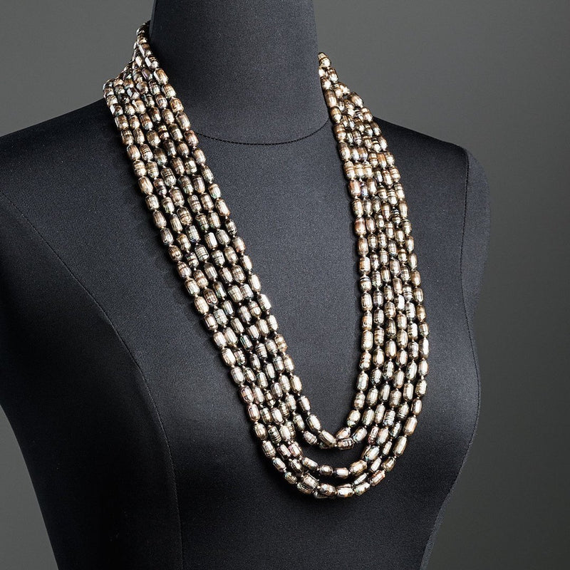Six Continuous Strands for Faceted Mother of Pearls - Darby Scott