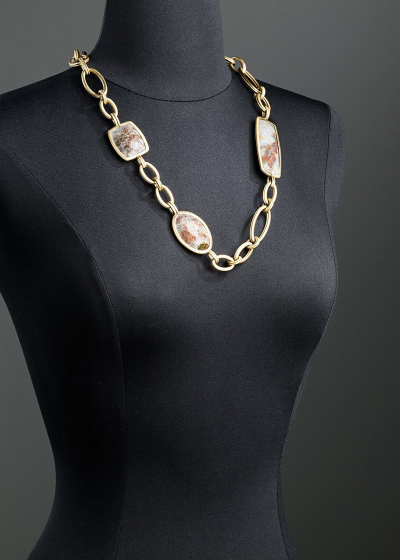 Red jasper chain link necklace brass - Darby Scott